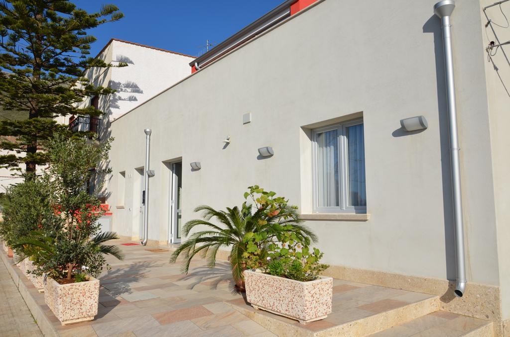 كاستيلوزو B&B Albatros المظهر الخارجي الصورة