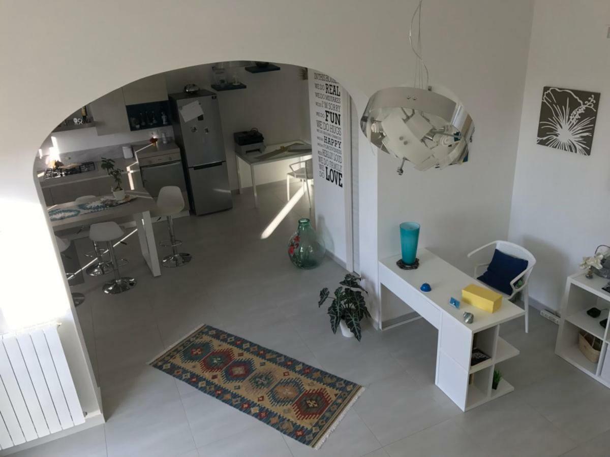 كاستيلوزو B&B Albatros المظهر الخارجي الصورة
